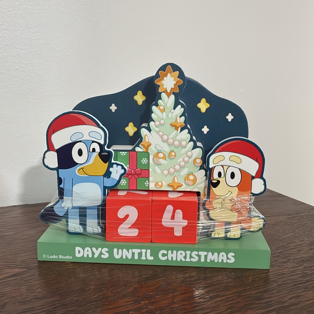 NWT- Bluey & Bingo- Wooden Days Until Christmas Countdown Calendar w/ # Blocks - Picture 14 of 17